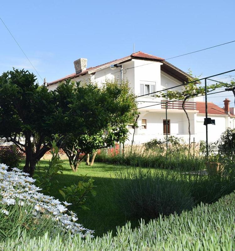 Apartments With A Parking Space Rab - 12383 Banjol Extérieur photo
