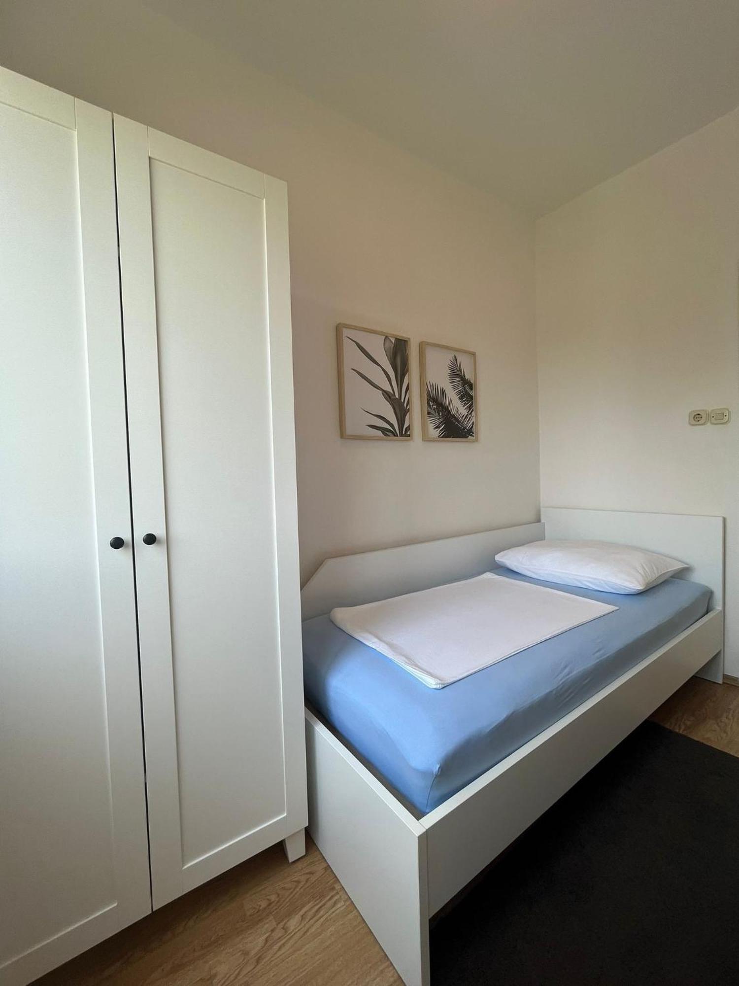 Apartments With A Parking Space Rab - 12383 Banjol Extérieur photo